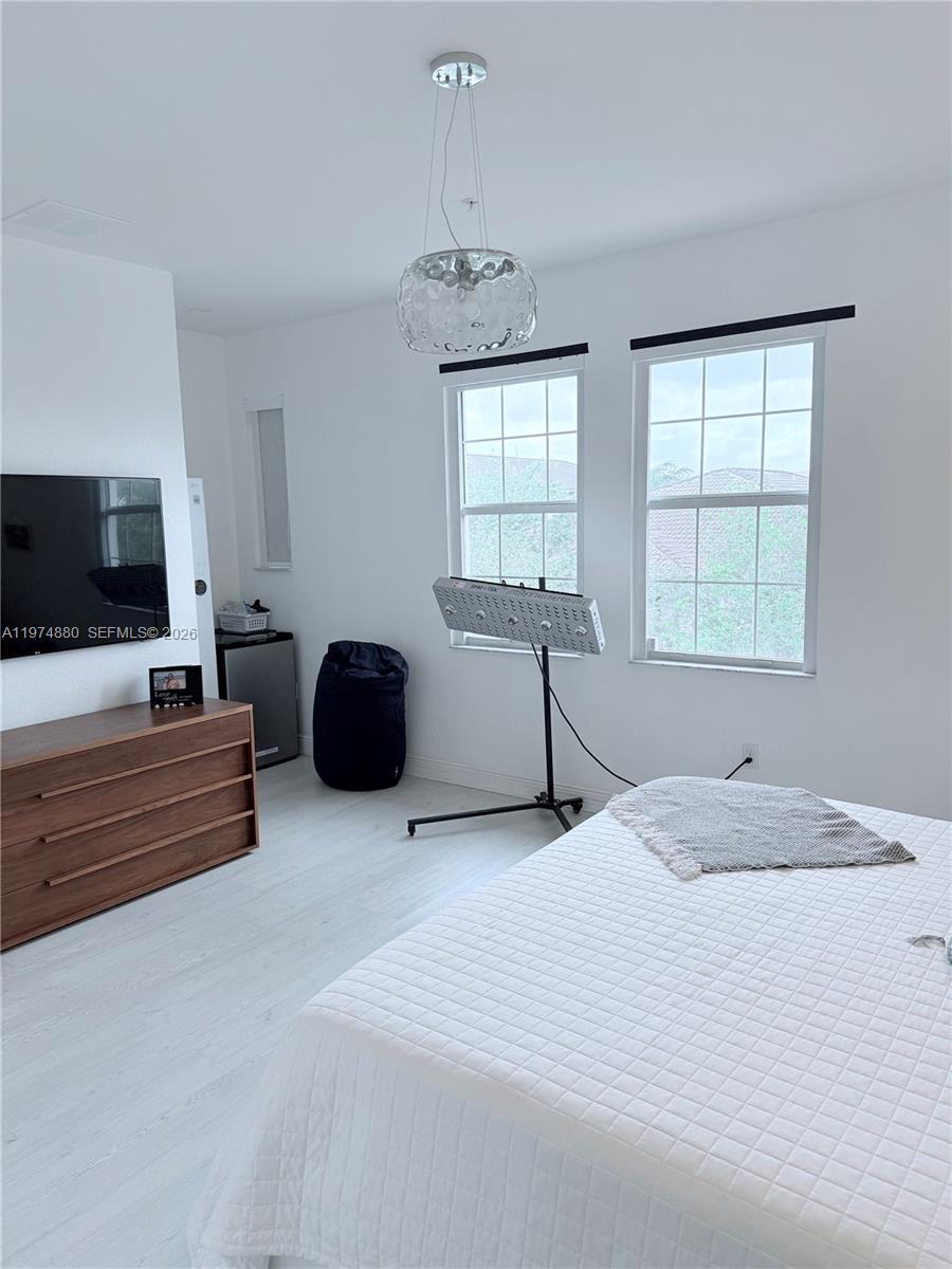 MIRAMAR RESIDENTIAL PLAT - Residential Lease