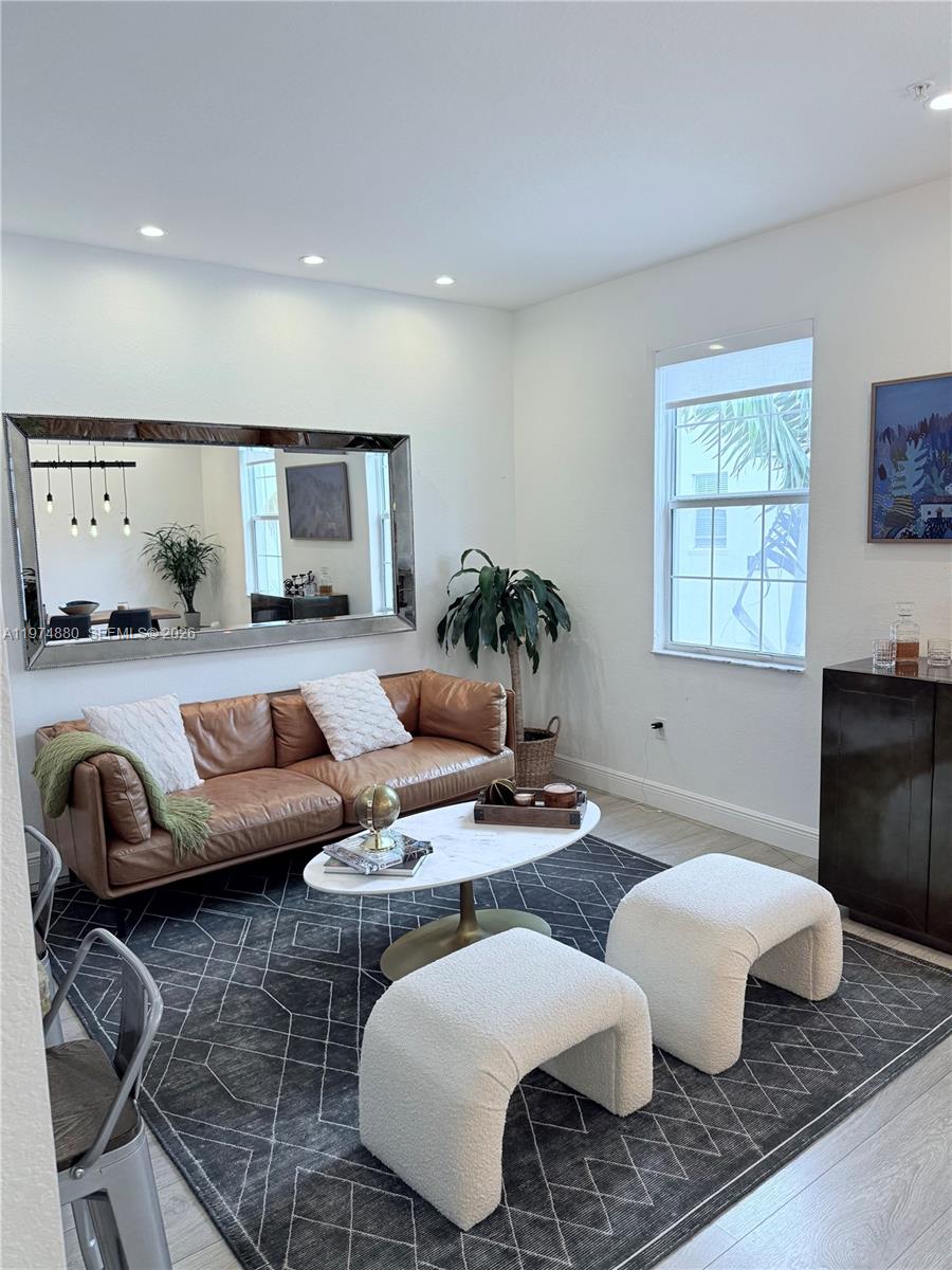 MIRAMAR RESIDENTIAL PLAT - Residential Lease