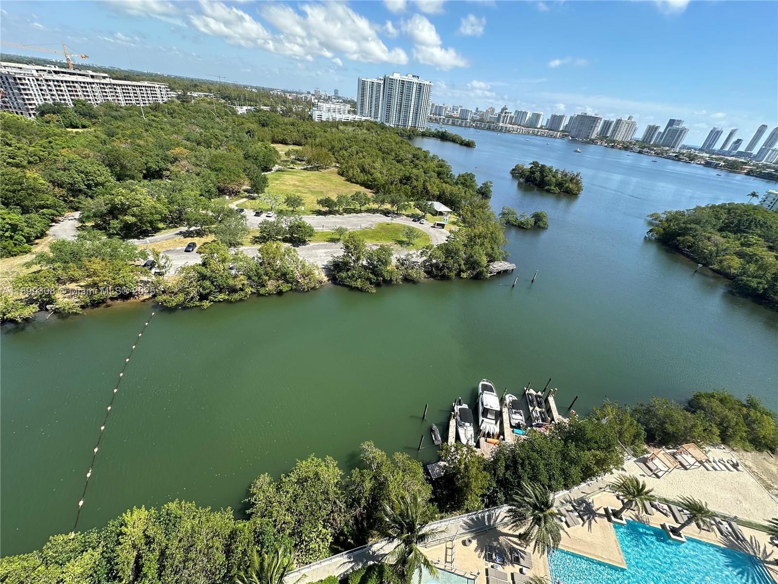 THE HARBOUR NORTH CONDO - Residential Lease