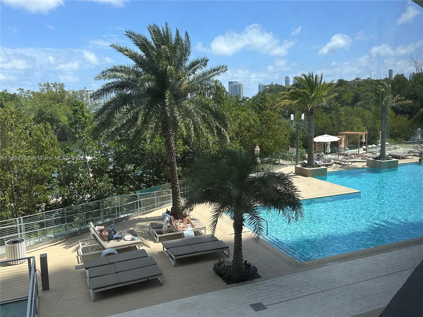 THE HARBOUR NORTH CONDO - Residential Lease