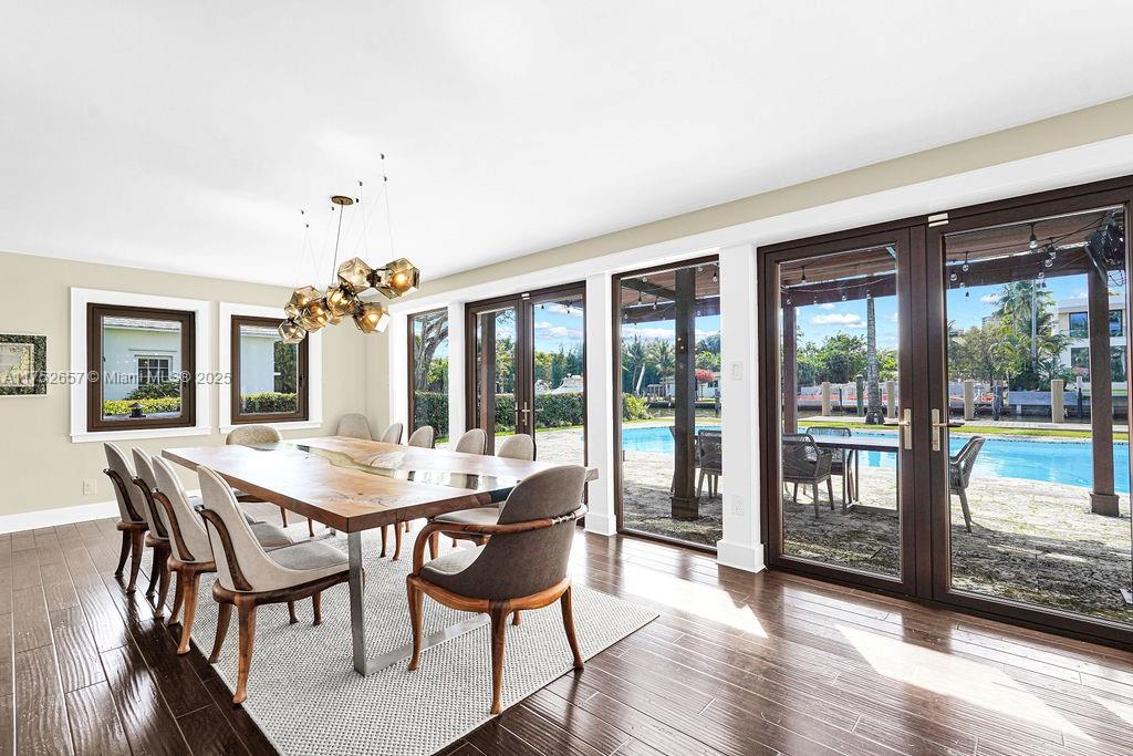 BELLE MEADE ISLAND - Residential