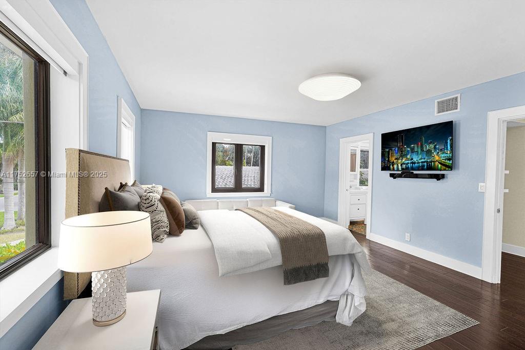 BELLE MEADE ISLAND - Residential