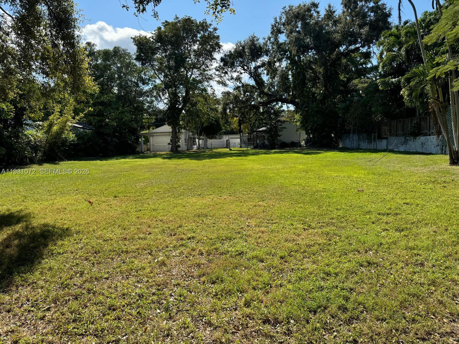 COCO GVE PK 2 AMD - Land