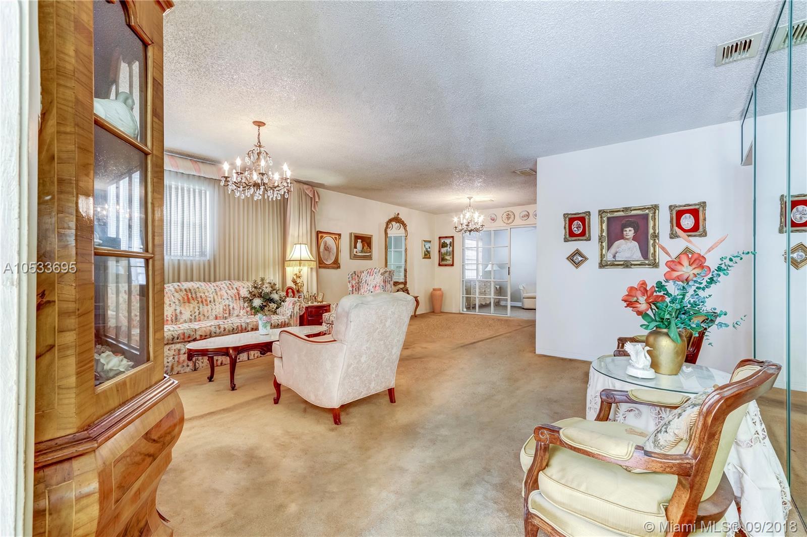 CASTLE ESTATES - Residential