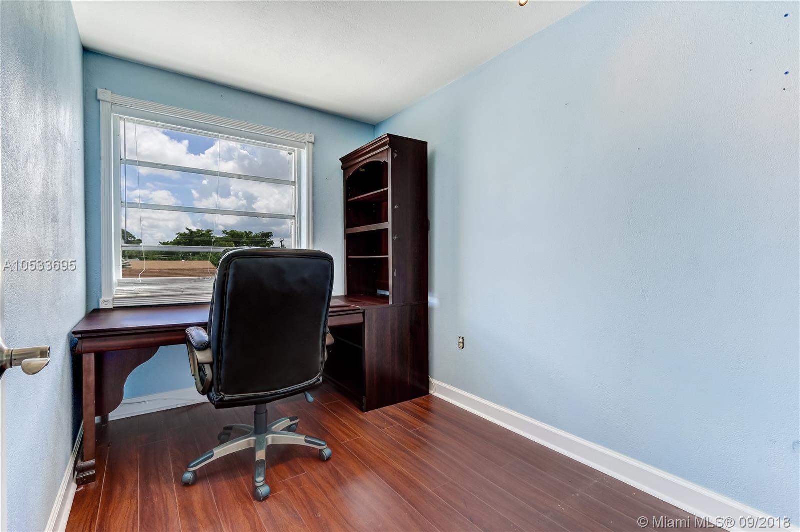 CASTLE ESTATES - Residential