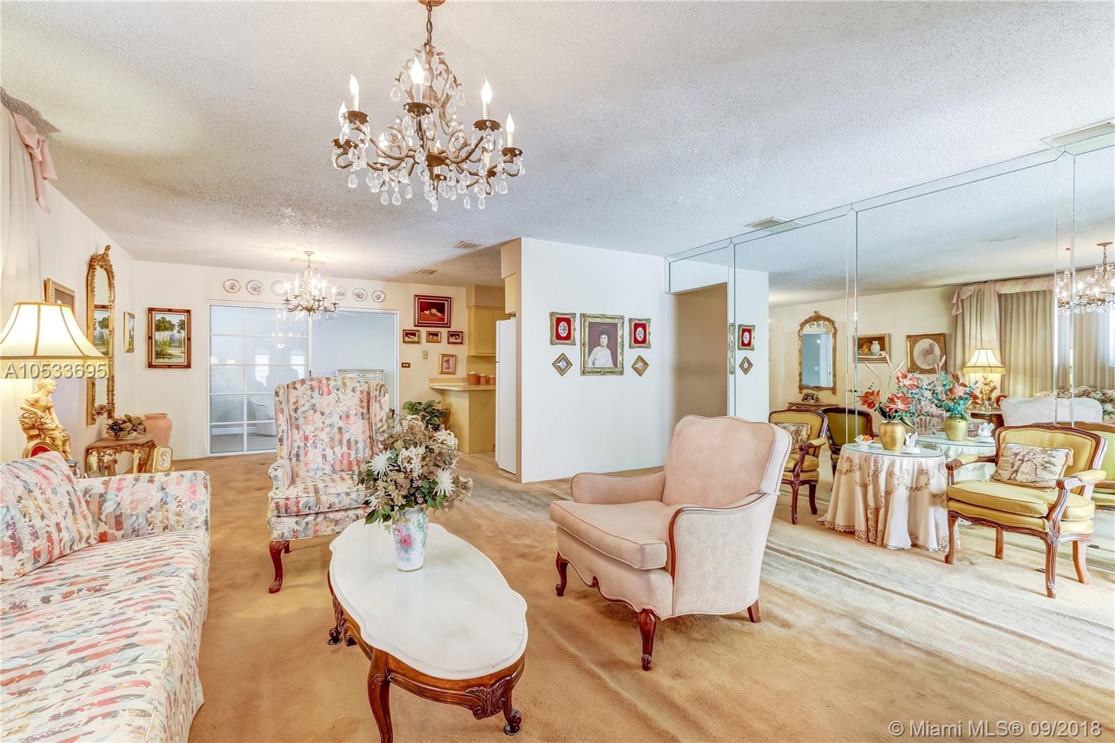 CASTLE ESTATES - Residential