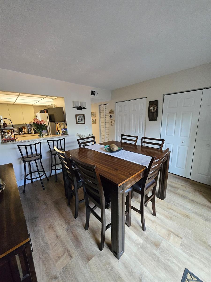 LES CHATEAUX AT INT GARDE - Residential