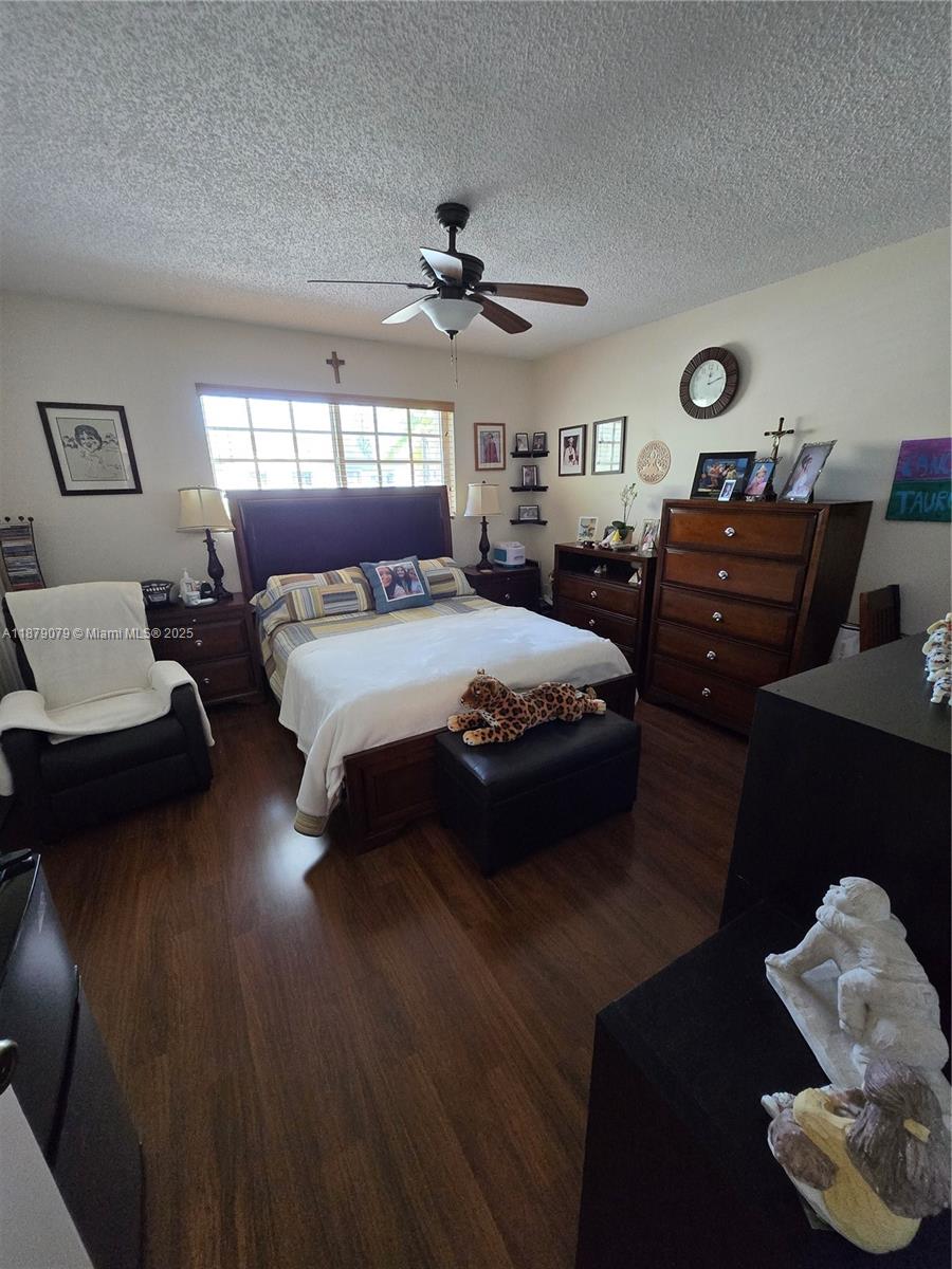 LES CHATEAUX AT INT GARDE - Residential