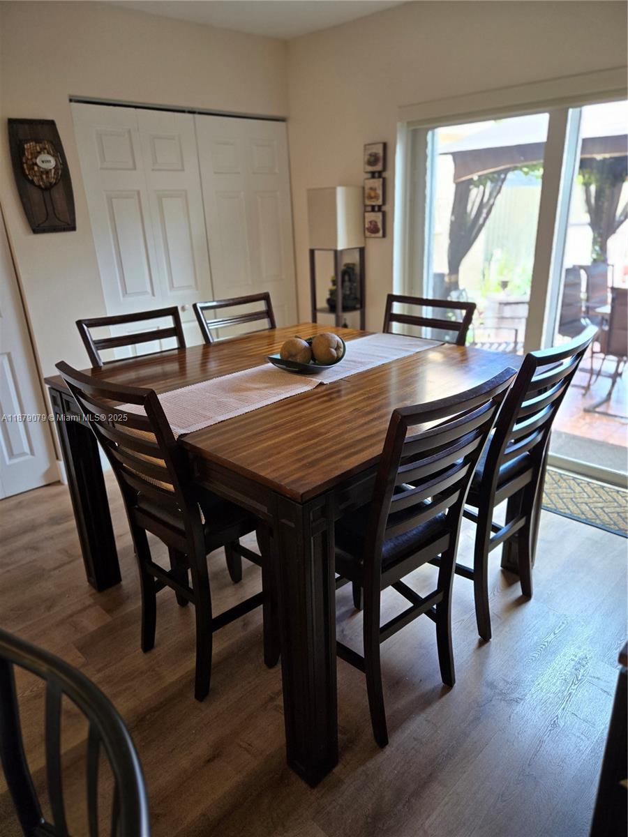 LES CHATEAUX AT INT GARDE - Residential