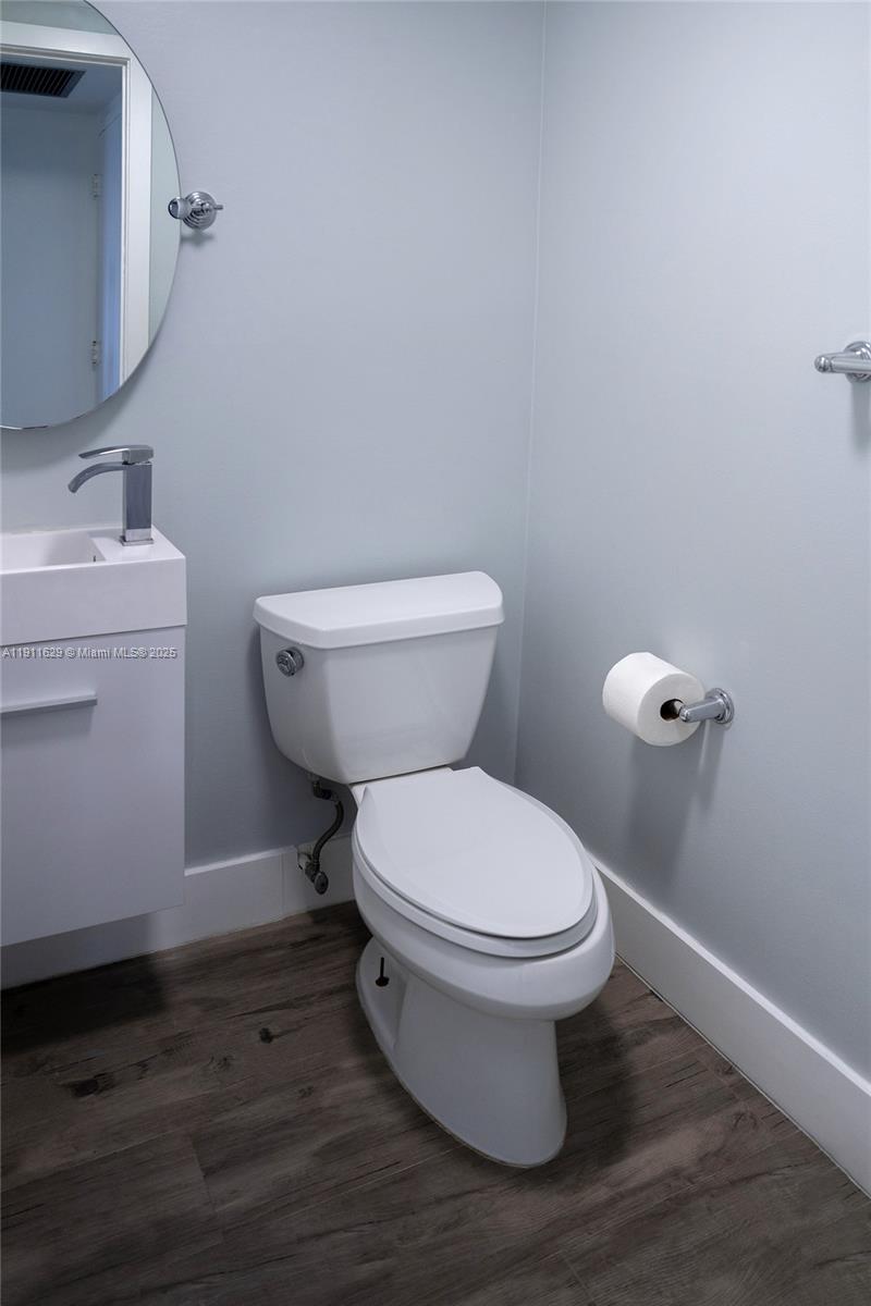 Allington Towers Condo - Residential