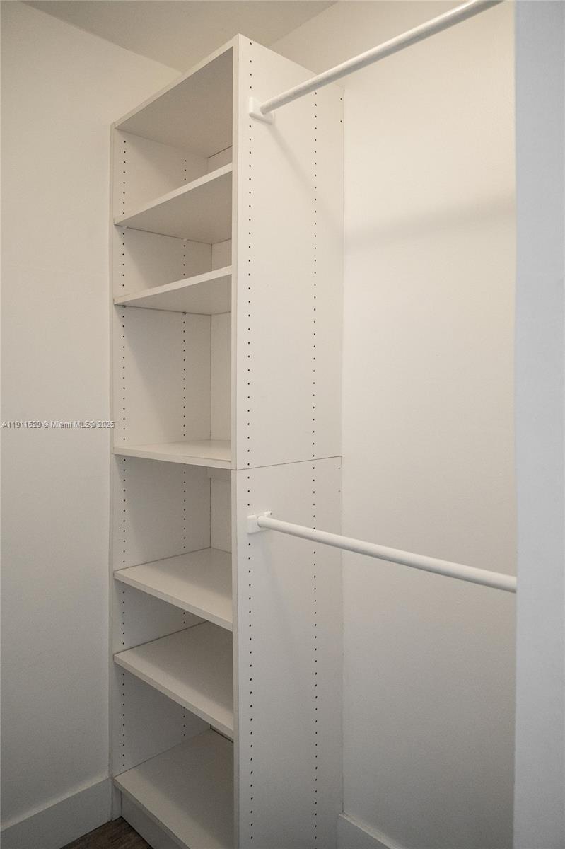 Allington Towers Condo - Residential