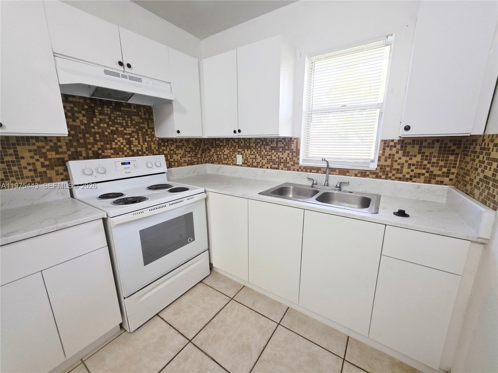 CALYPSO CAY CONDO - Residential