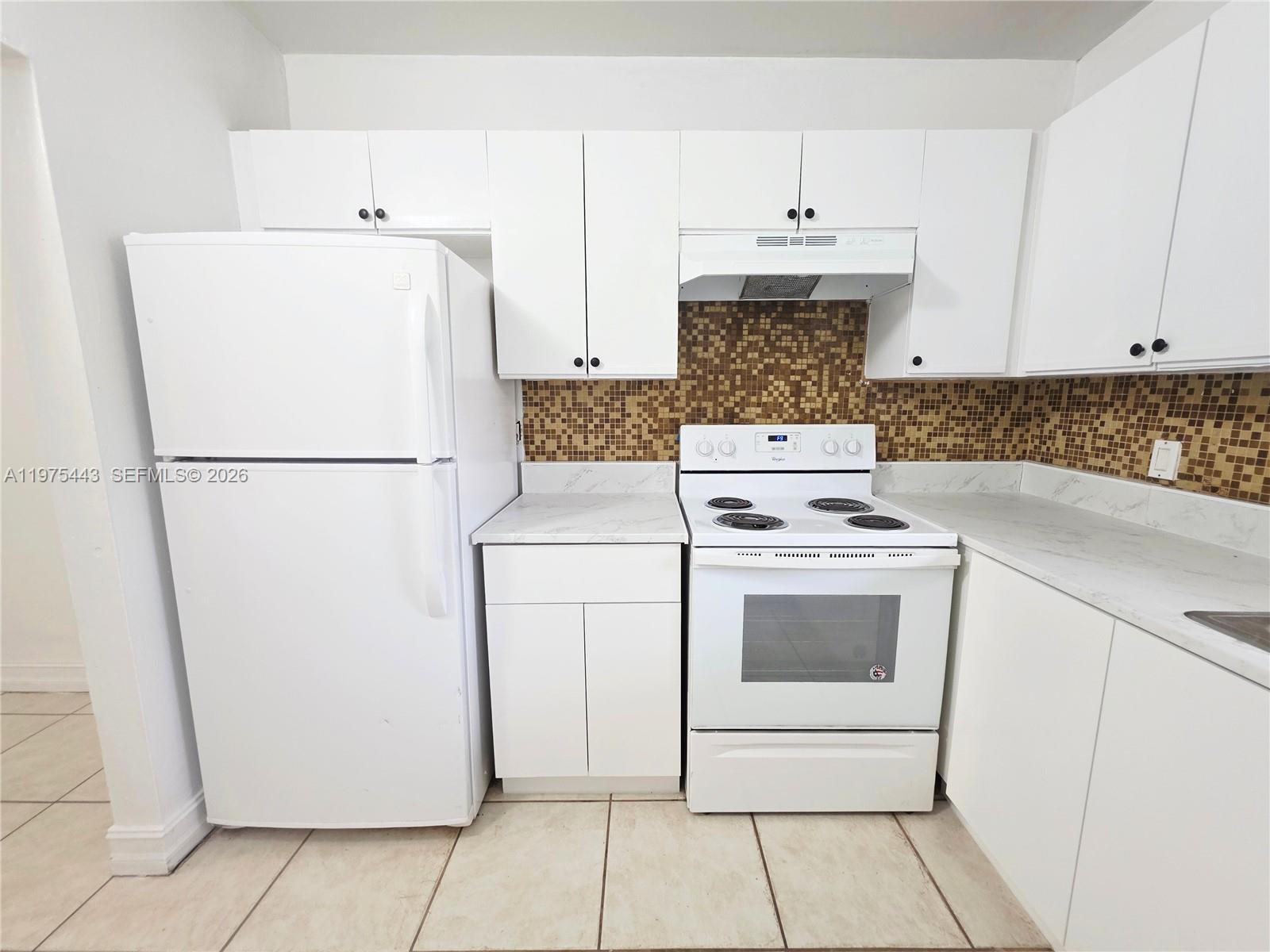 4160 NW 21st St 124D