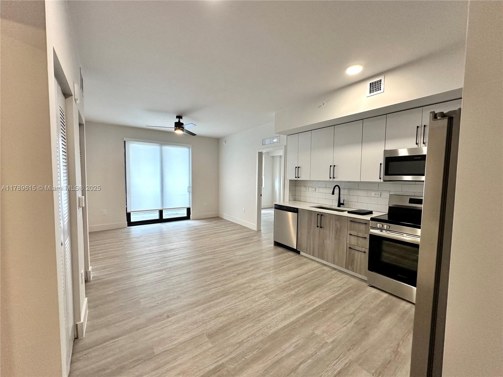 Rental Property at 18412 Homestead Ave 525, Miami, Broward County, Florida - Bedrooms: 2 
Bathrooms: 2  - $2,450 MO.