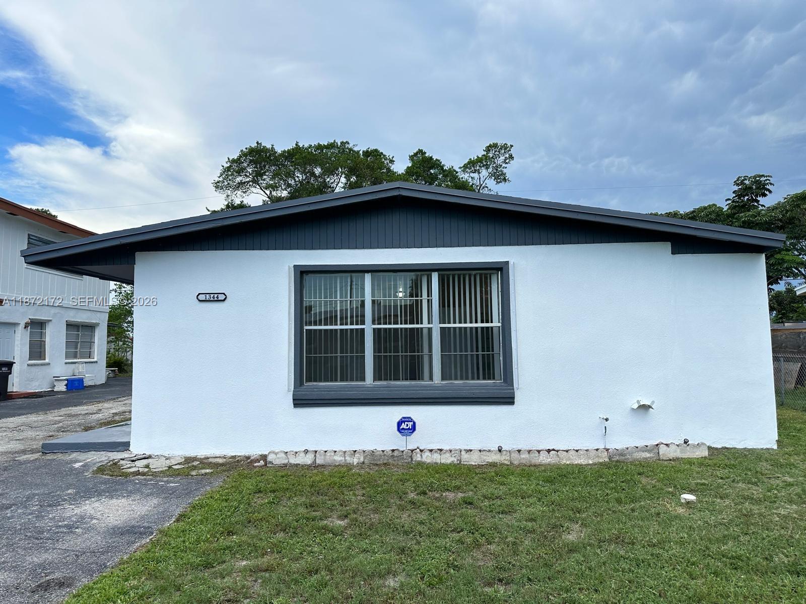 ROOSEVELT ESTATES - Residential