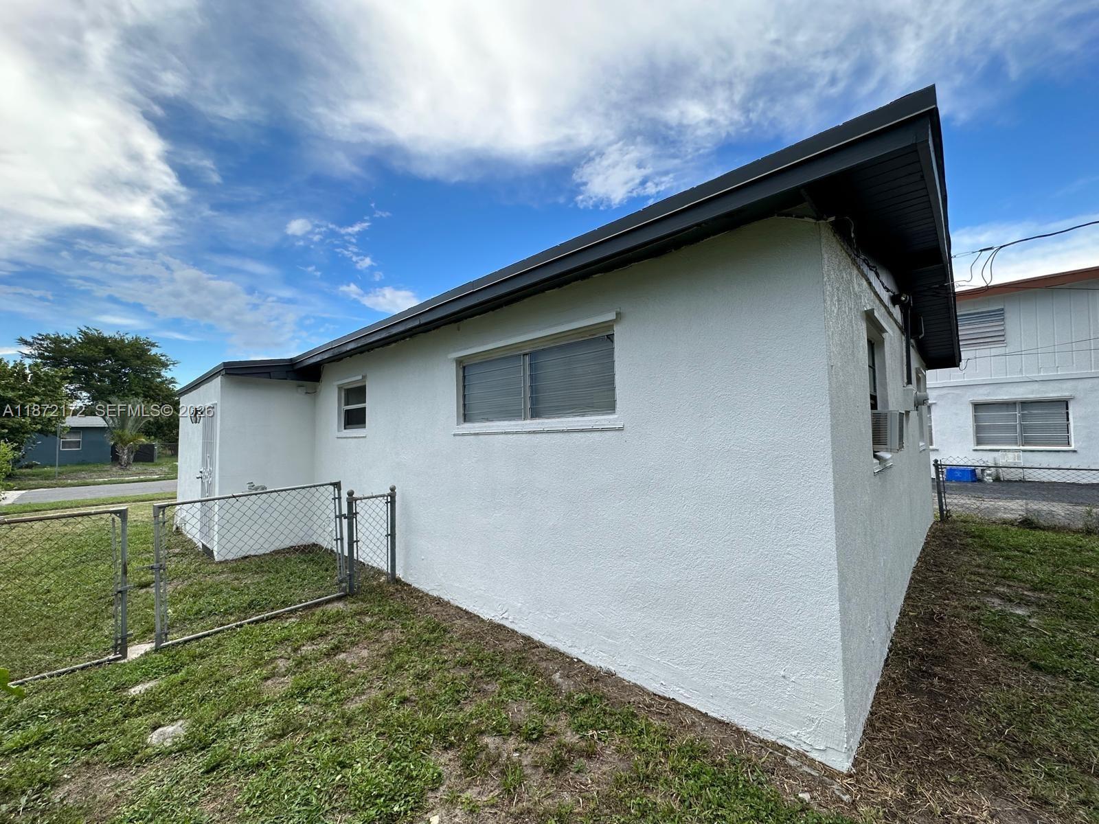 ROOSEVELT ESTATES - Residential
