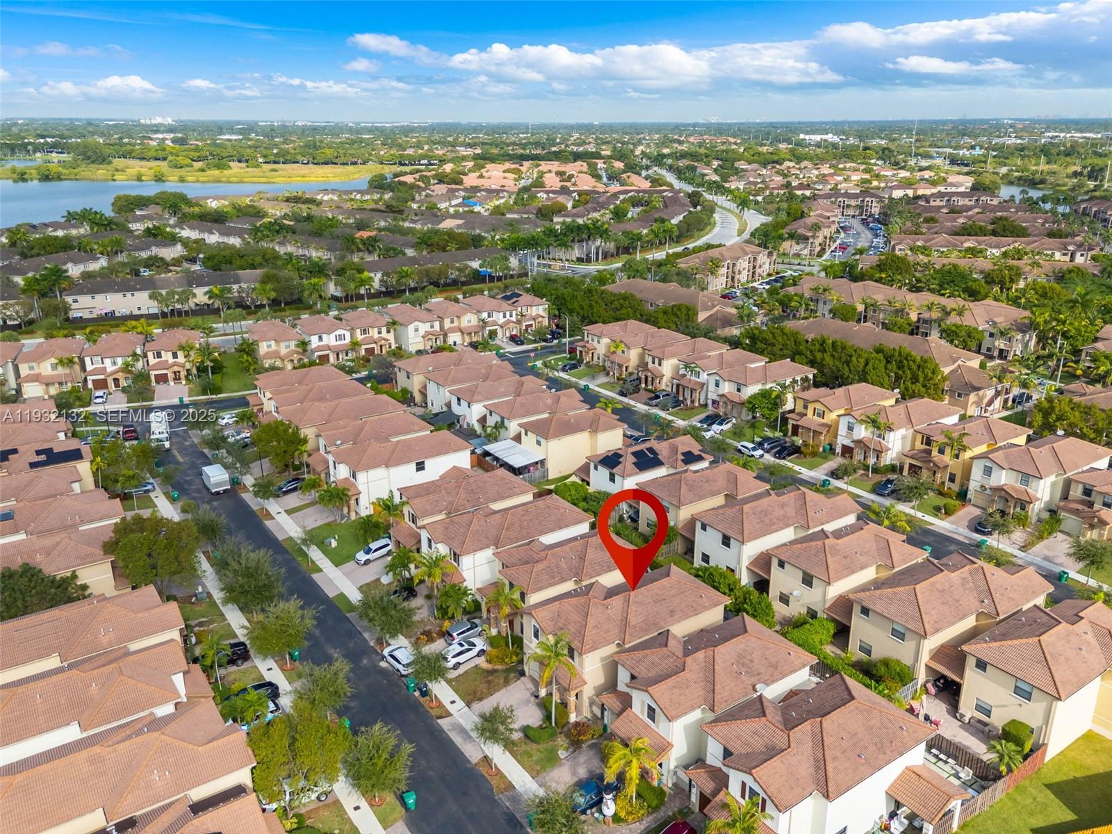 TRELLIS AT BAYSHORE - Residential