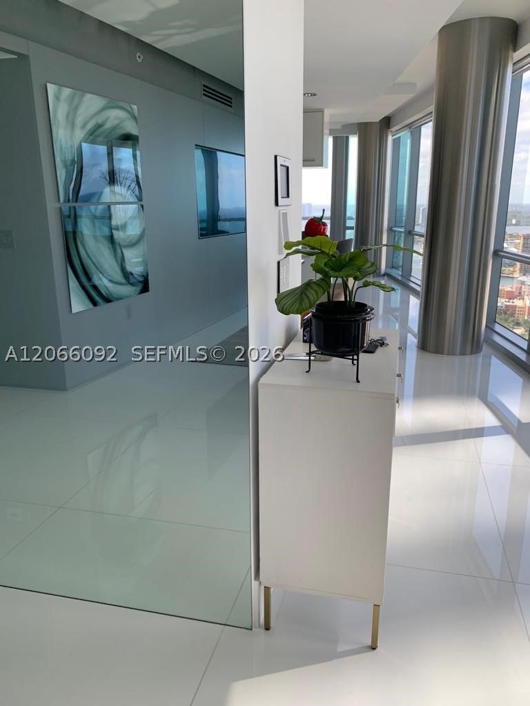 17121 Collins Ave 3808