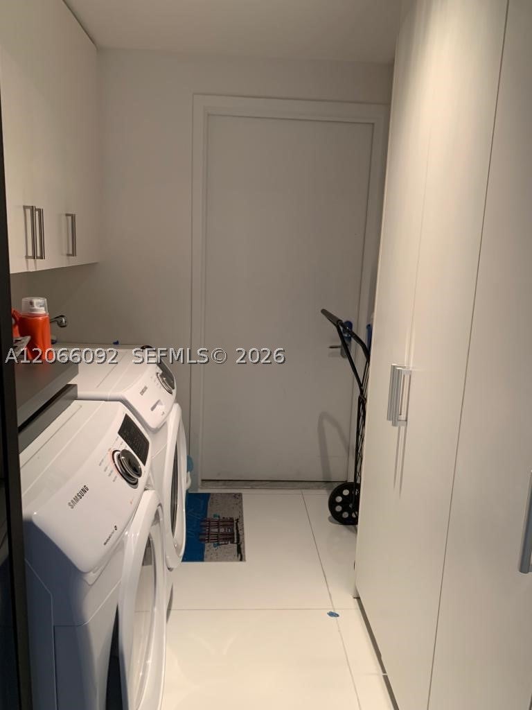 17121 Collins Ave 3808