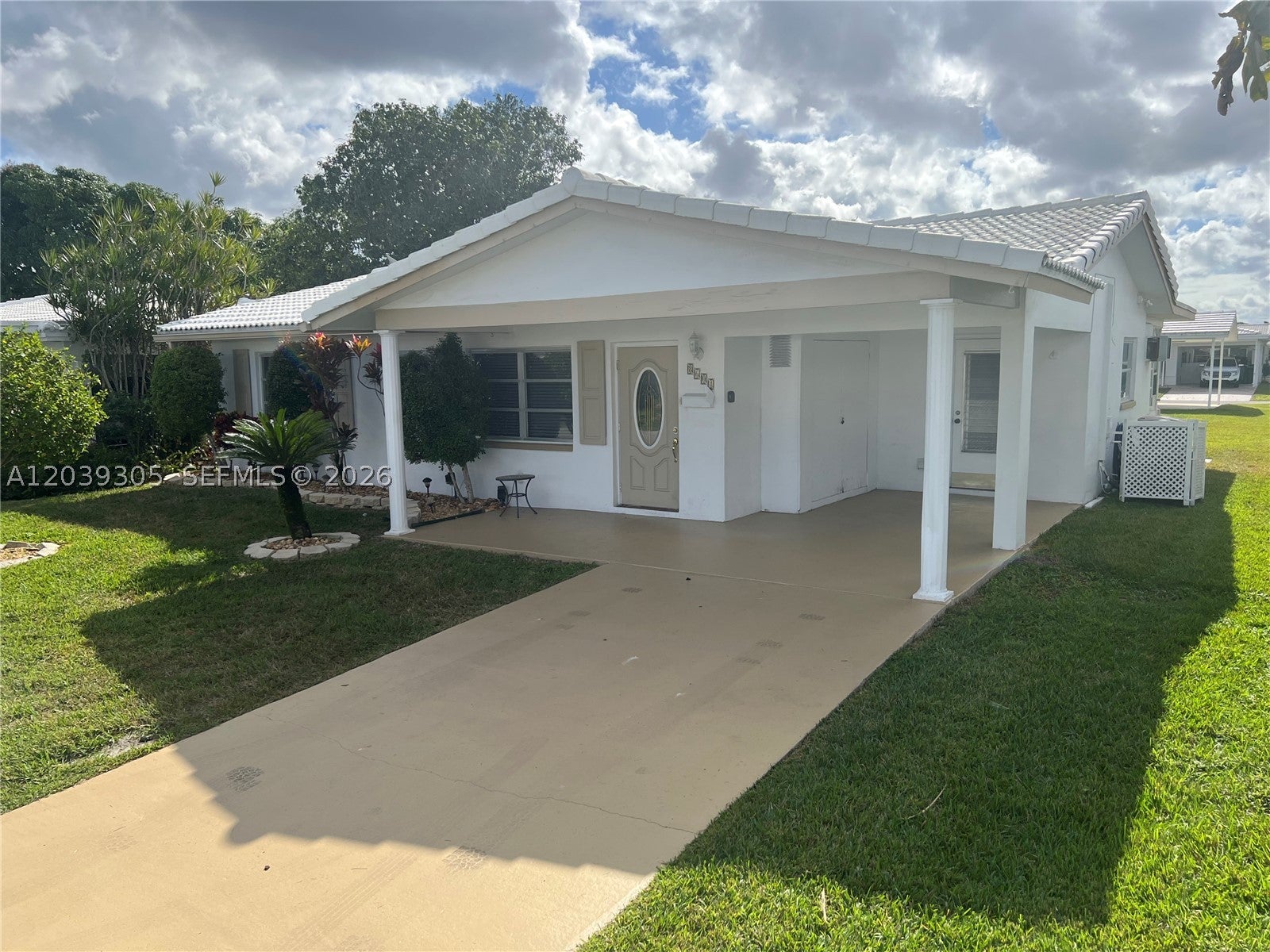 8604 NW 59th Pl
