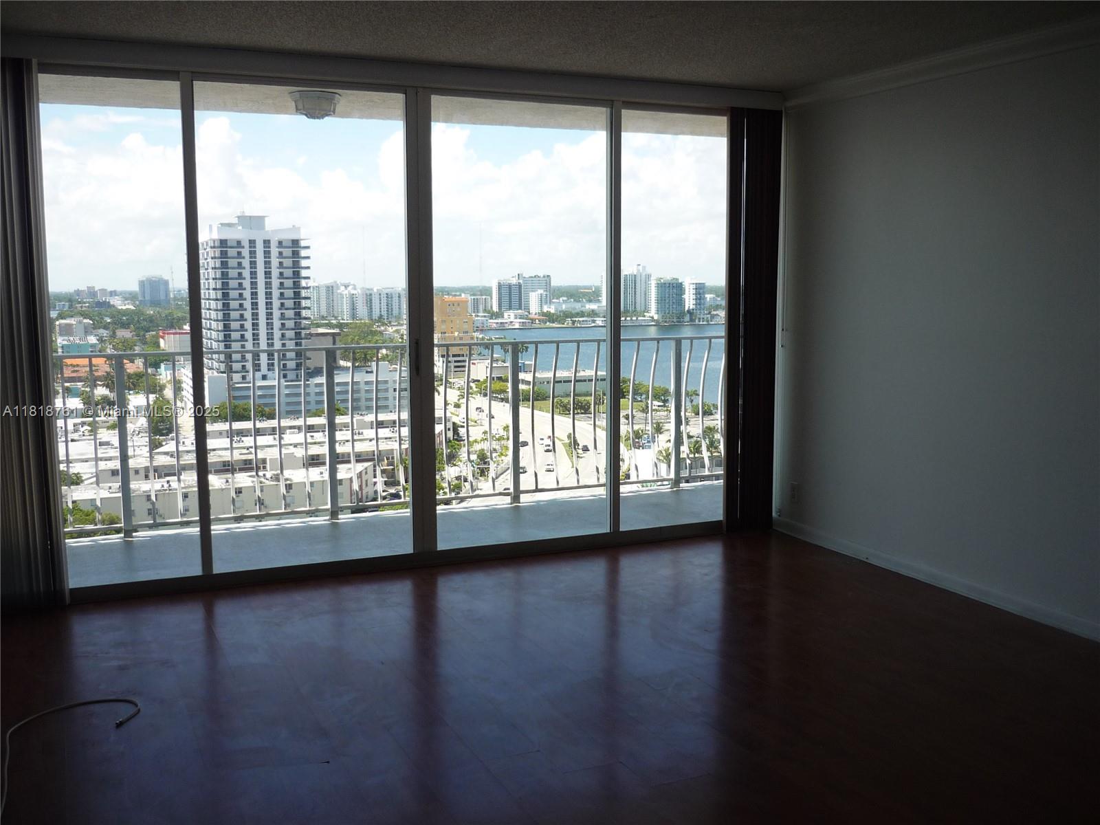 THE GRANDVIEW PALACE COND - Residential Lease