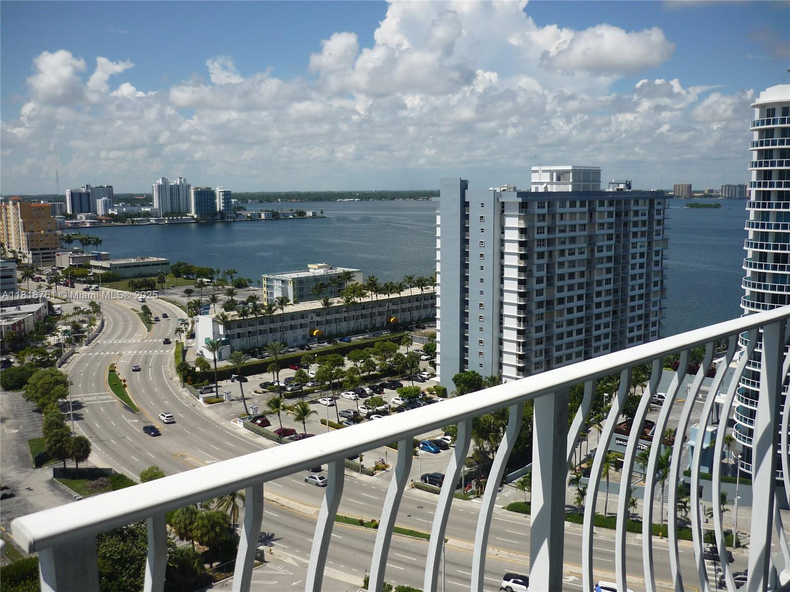 THE GRANDVIEW PALACE COND - Residential Lease