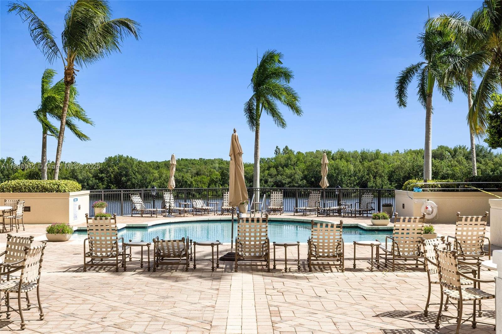 VERONA AT DEERING BAY CON - Residential