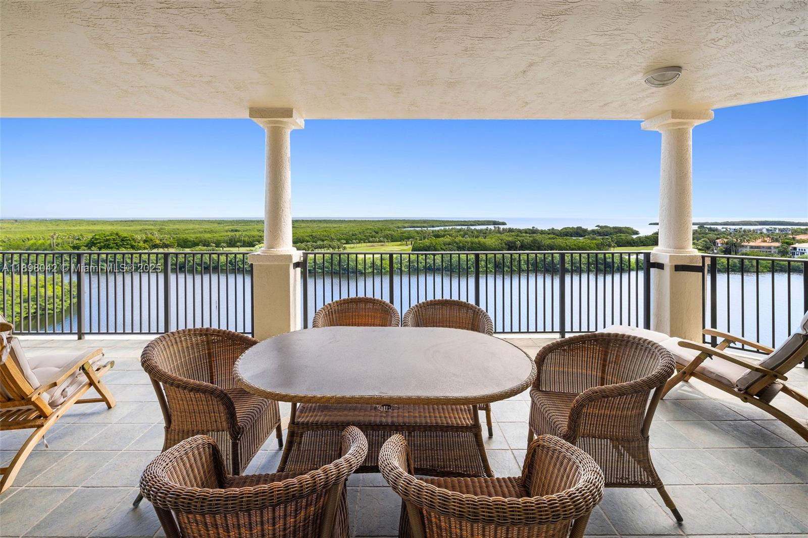 13627 Deering Bay Dr 1002