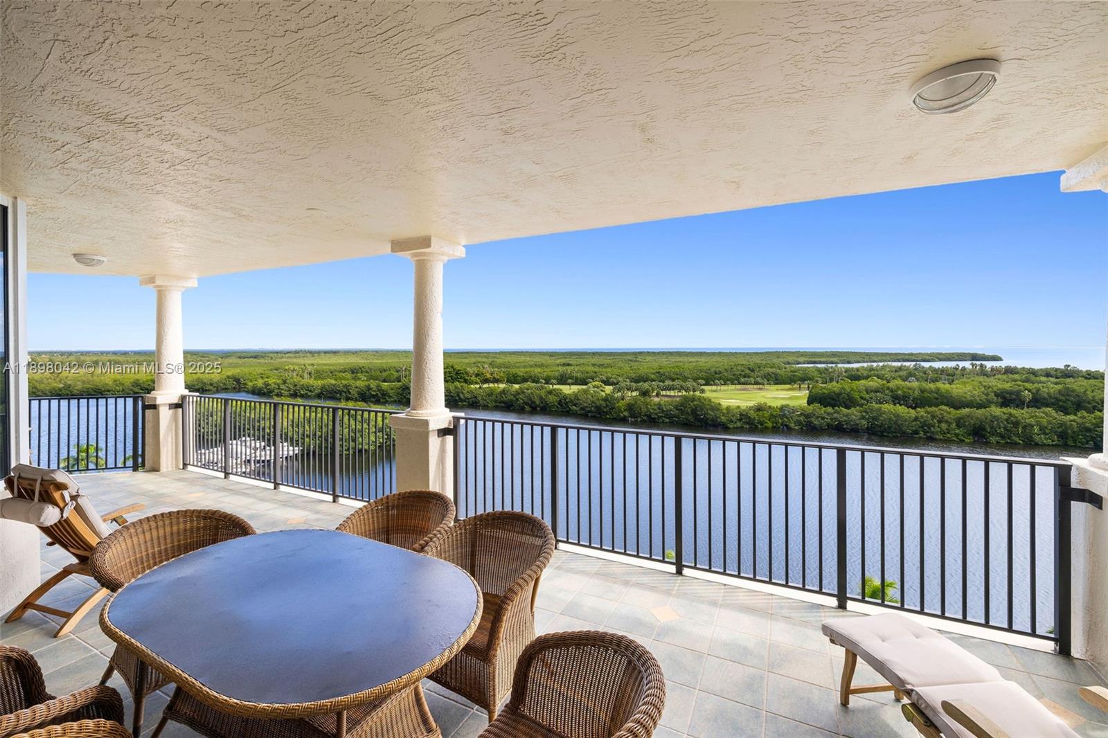 VERONA AT DEERING BAY CON - Residential