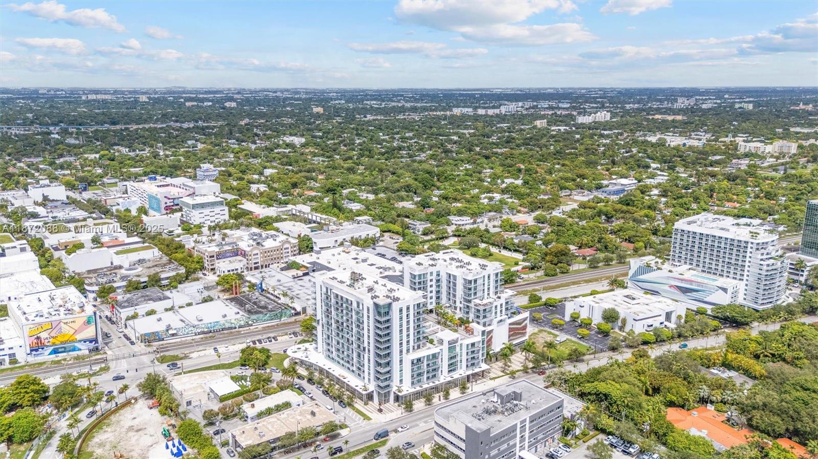 Beautifully designed & fully furnished 1bedroom /1bathroom condo with a den. Located just minutes from the Miami Design District, Wynwood, Miami International Airport and Miami Beach.
This modern unit features stainless steel appliances, balcony & contemporary kitchen with a stylish island.
Great for a full-time residence, a vacation home, or a smart investment, this condo offers unmatched flexibility with short-term rentals allowed (Airbnb-friendly).
Enjoy resort-style amenities; swimming pool, state-of-the-art fitness center, BBQ area, business lounge, self-service pet grooming station, air-conditioned bike storage, electric vehicle charging stations and more.
A true turnkey opportunity. For your use or to earn passive income.
