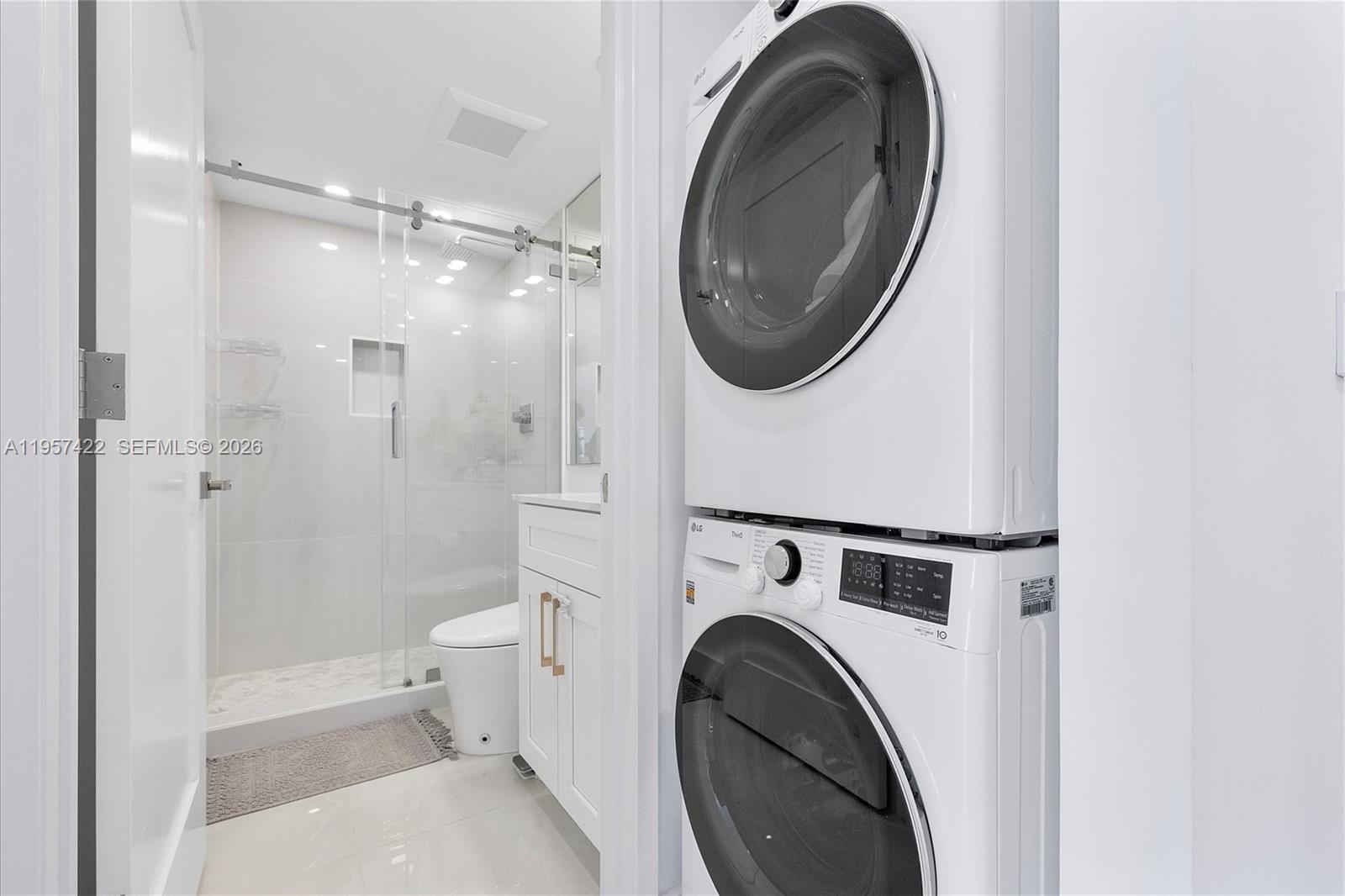 WATERVIEW CONDO - Residential