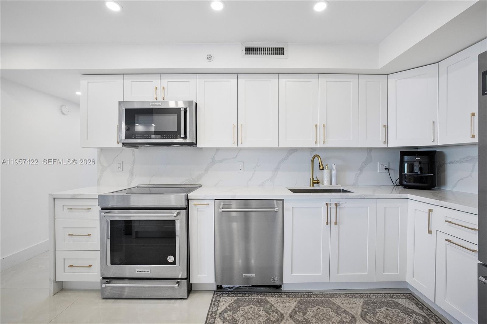 WATERVIEW CONDO - Residential