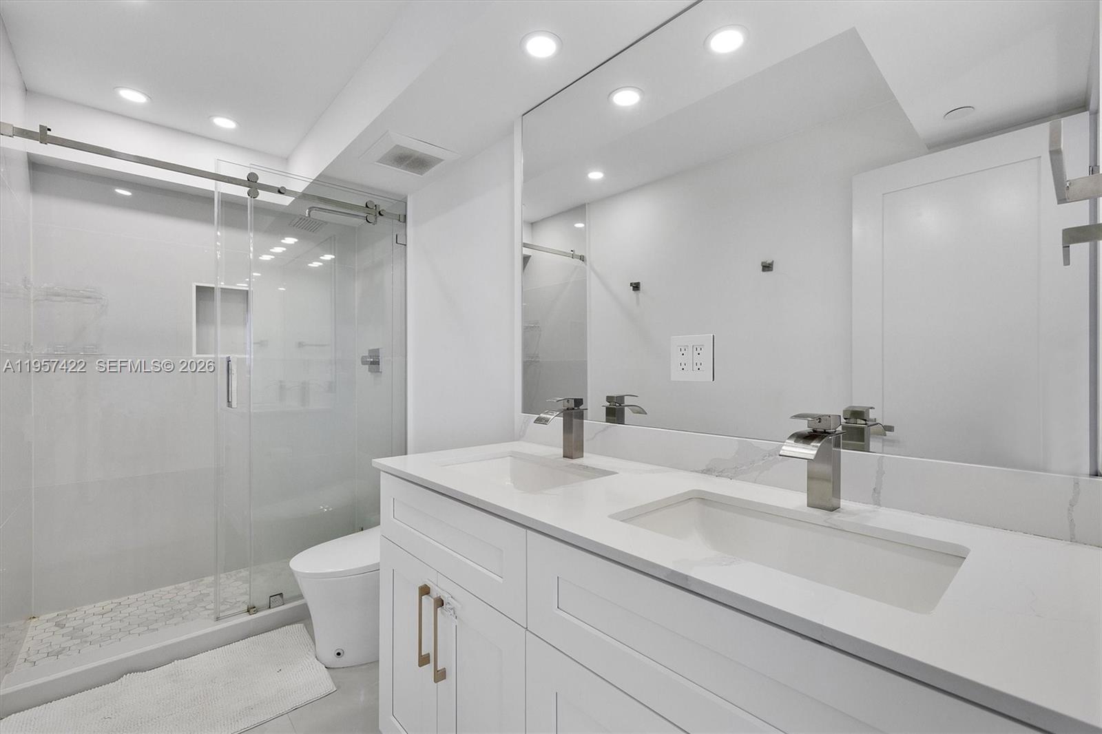 WATERVIEW CONDO - Residential