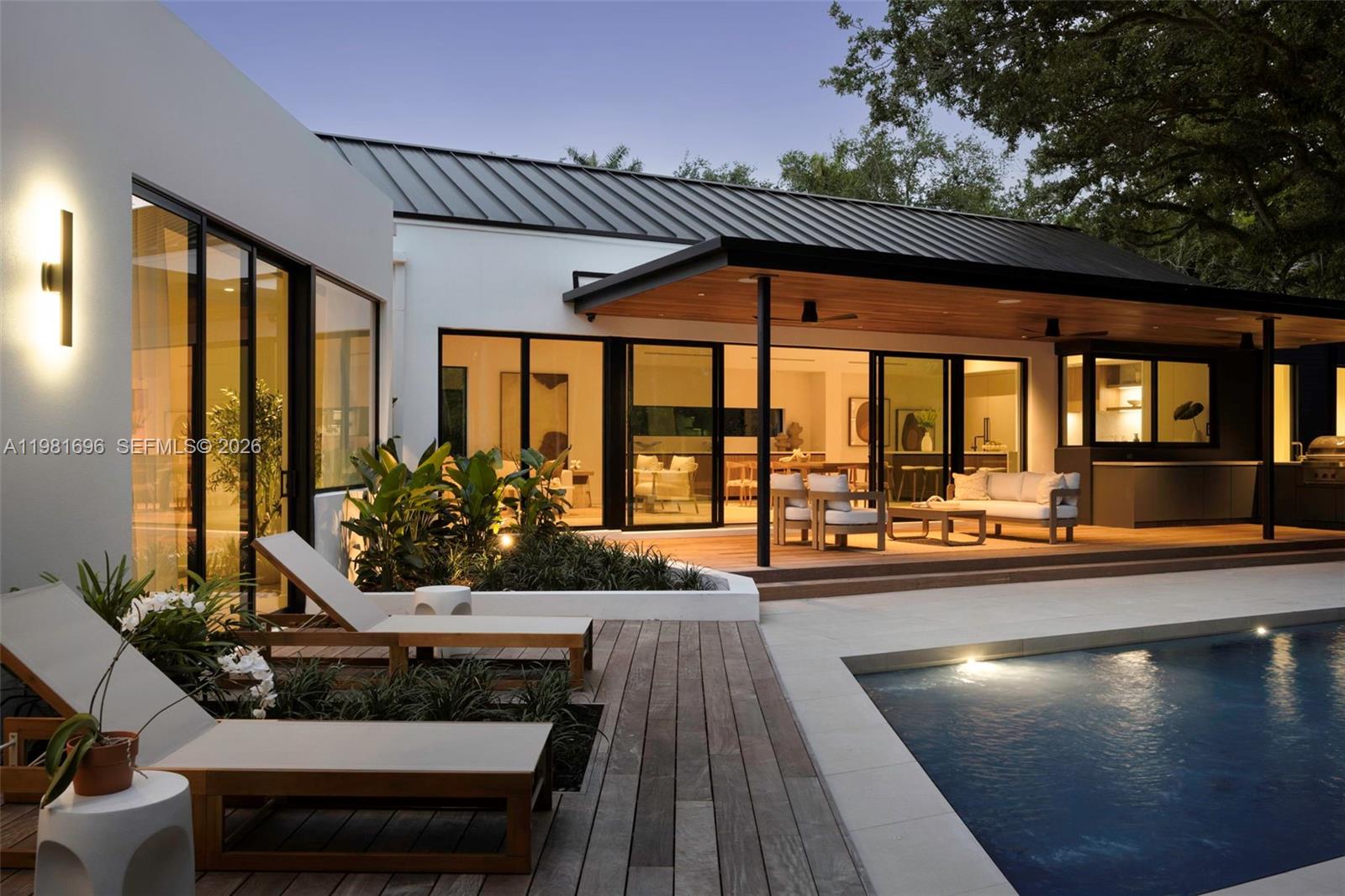 E M PATTISONS - Residential