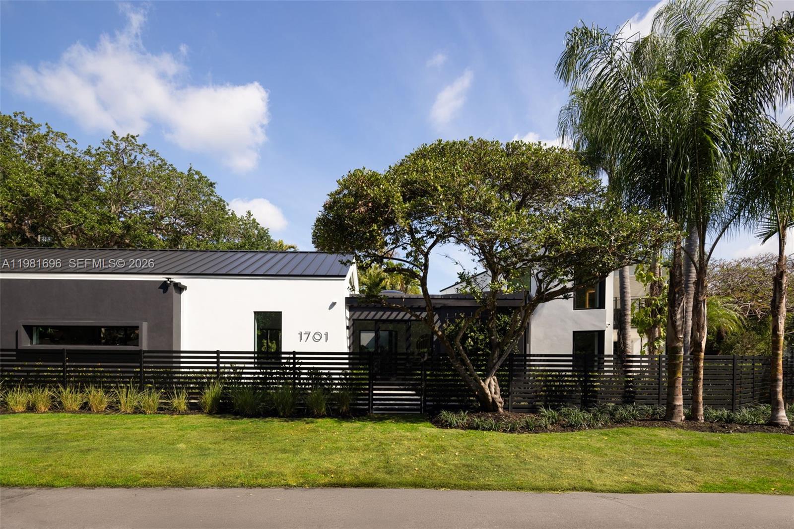 E M PATTISONS - Residential