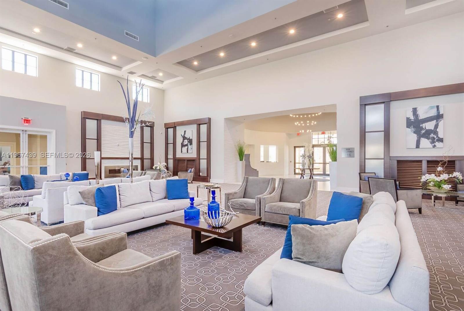 KENDALL COMMONS TOWNHOMES - Residential