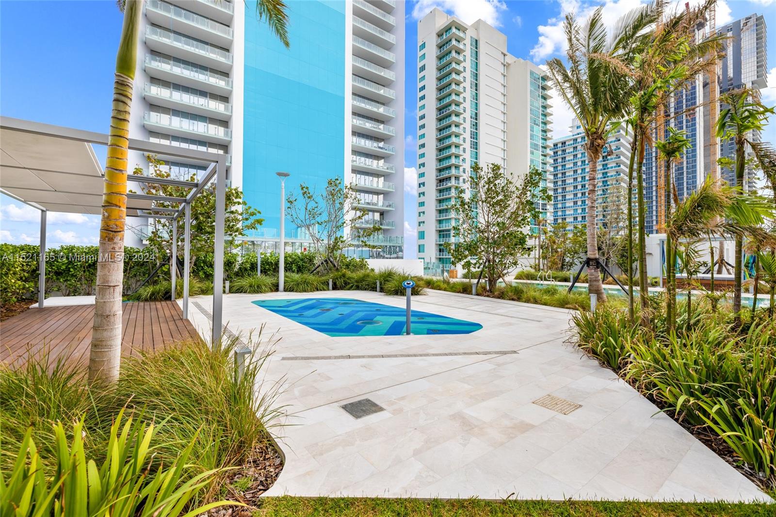 Missoni Baia - Residential