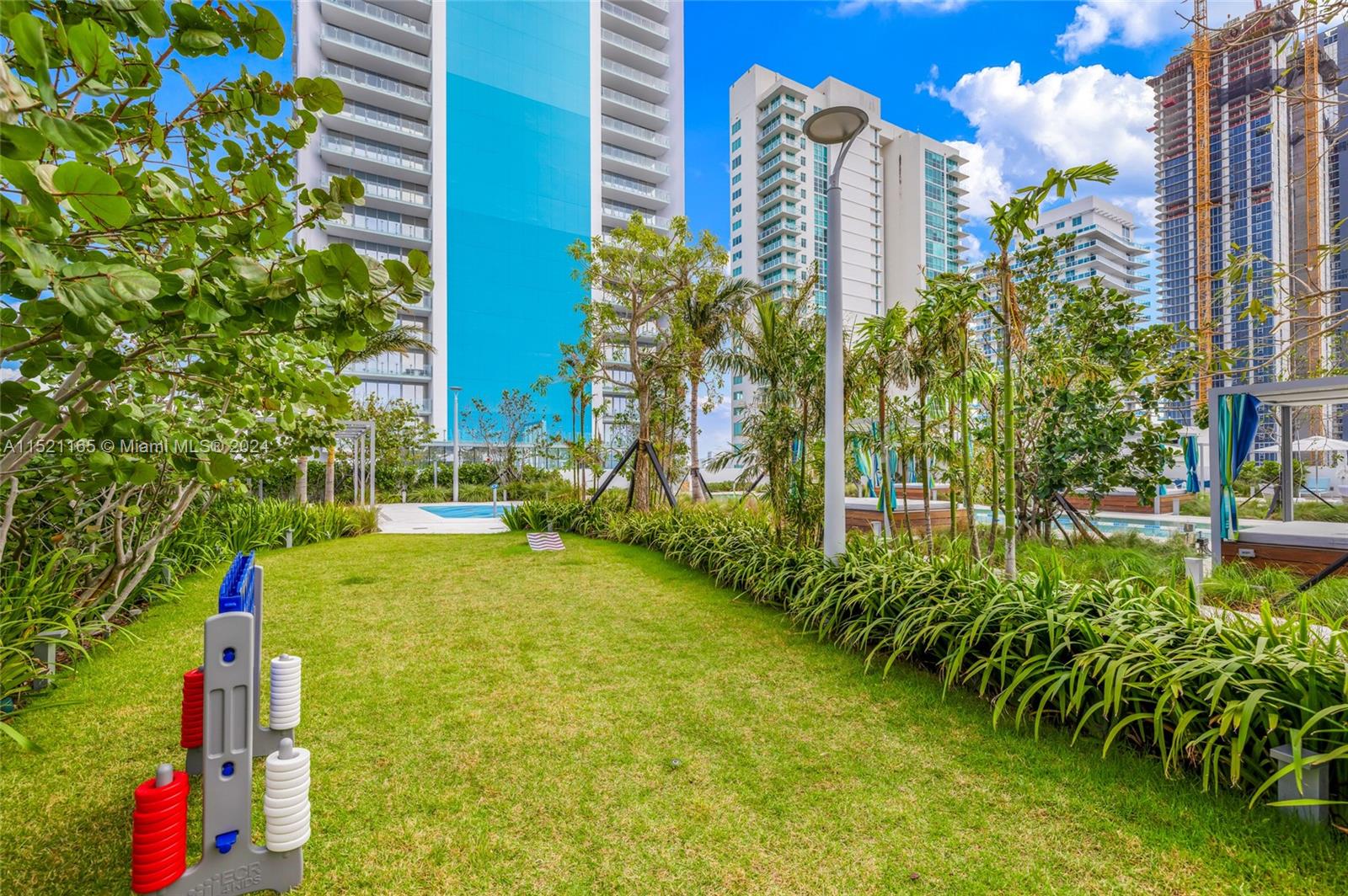 Missoni Baia - Residential