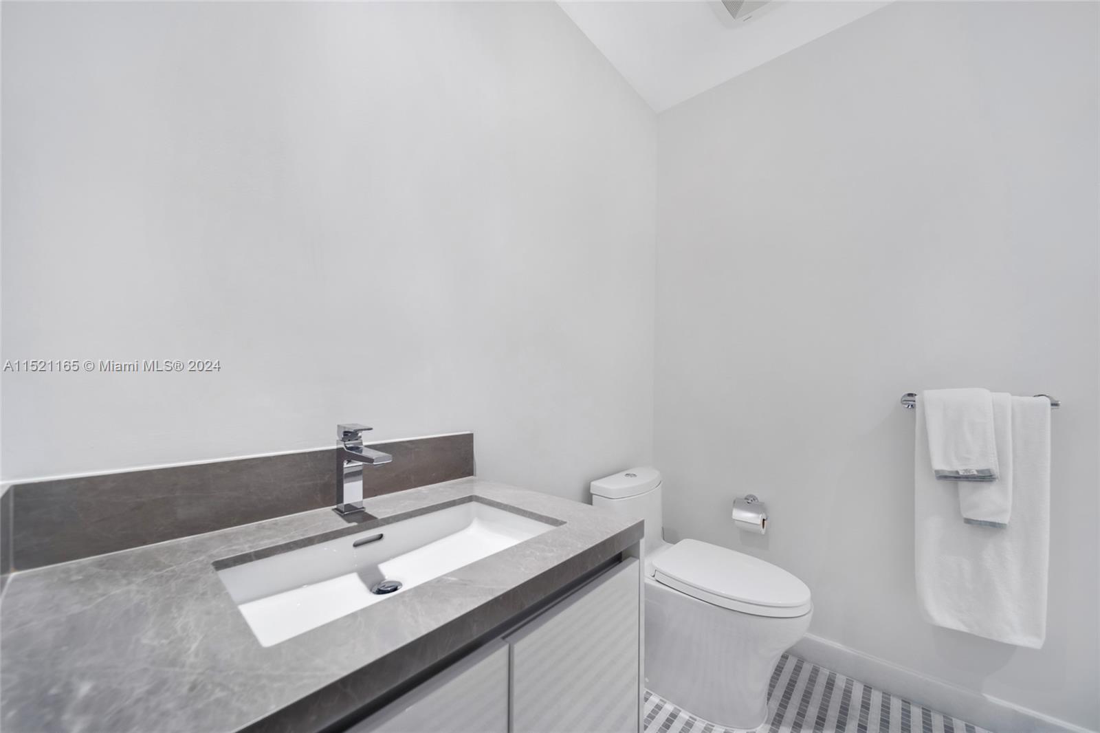 Missoni Baia - Residential