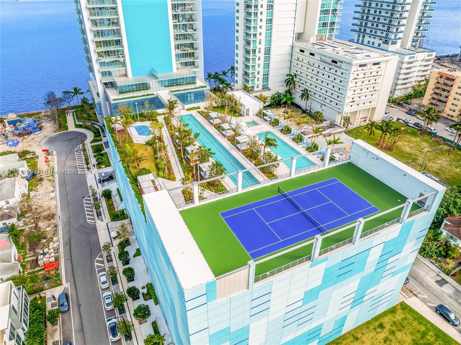 Missoni Baia - Residential