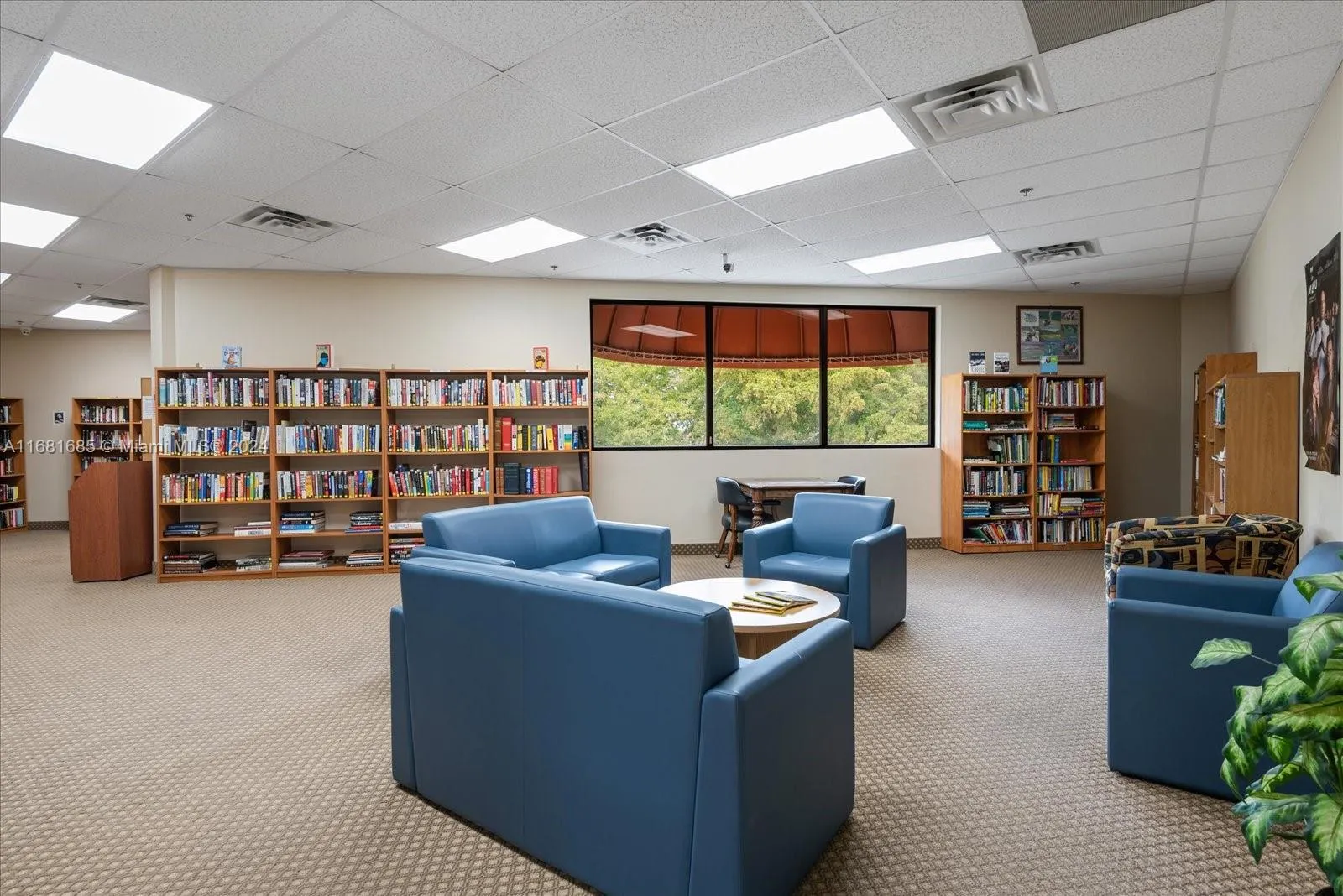 Pembroke Pines, Florida 33025, United States, 2 Bedrooms Bedrooms, ,2 BathroomsBathrooms,Residential,Active,36711