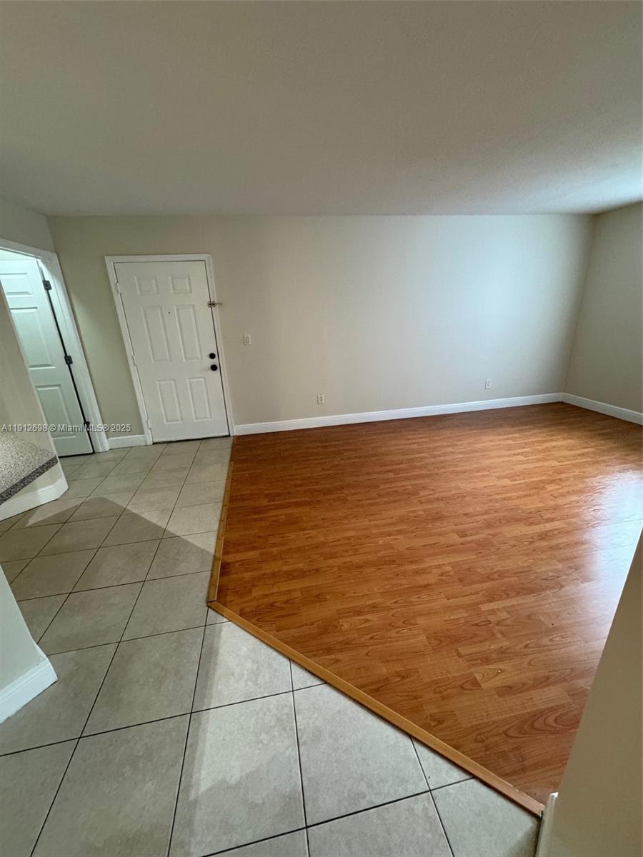 WINDWARD LAKES CONDO - Residential Lease