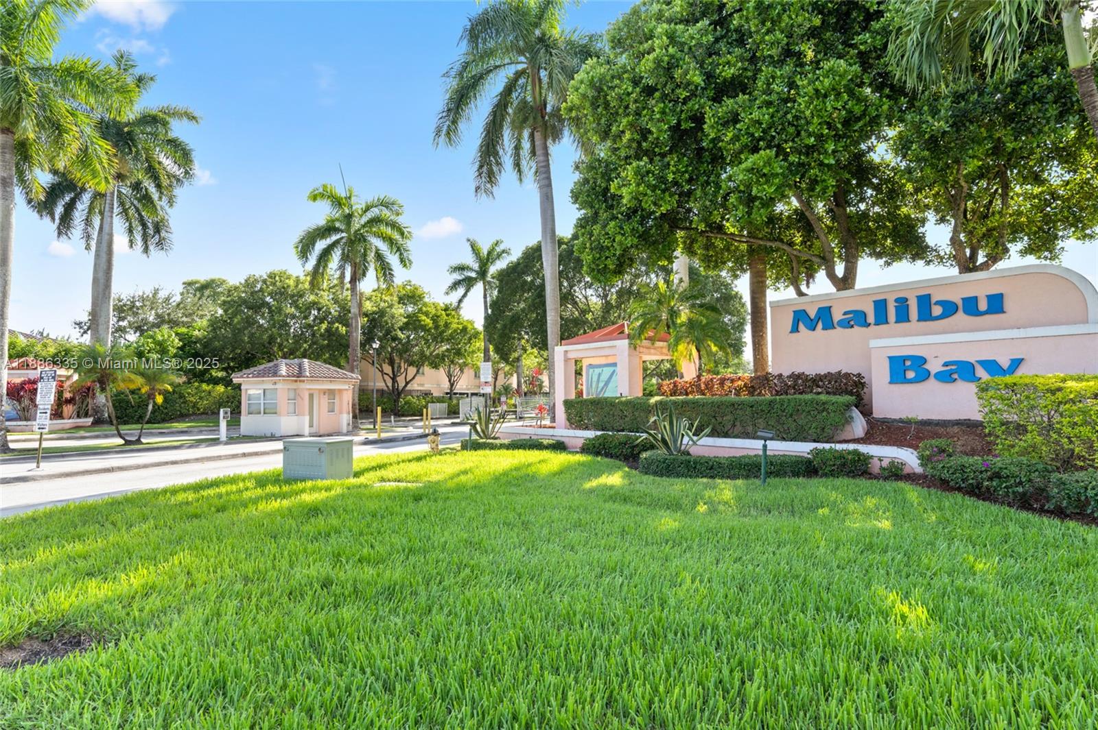 CHAPEL TRAIL II - Residential