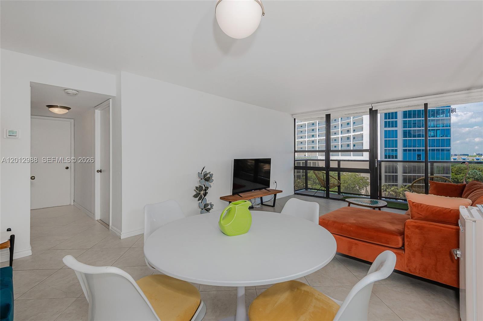 600 NE 36th St 706