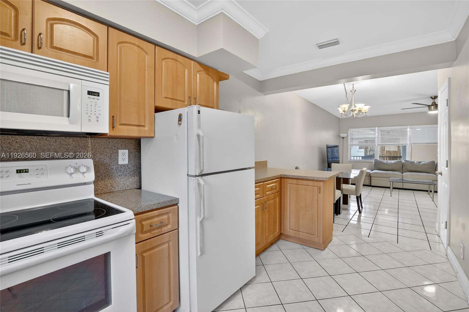 WATERWAY @ HOLLYWOOD BEAC - Residential