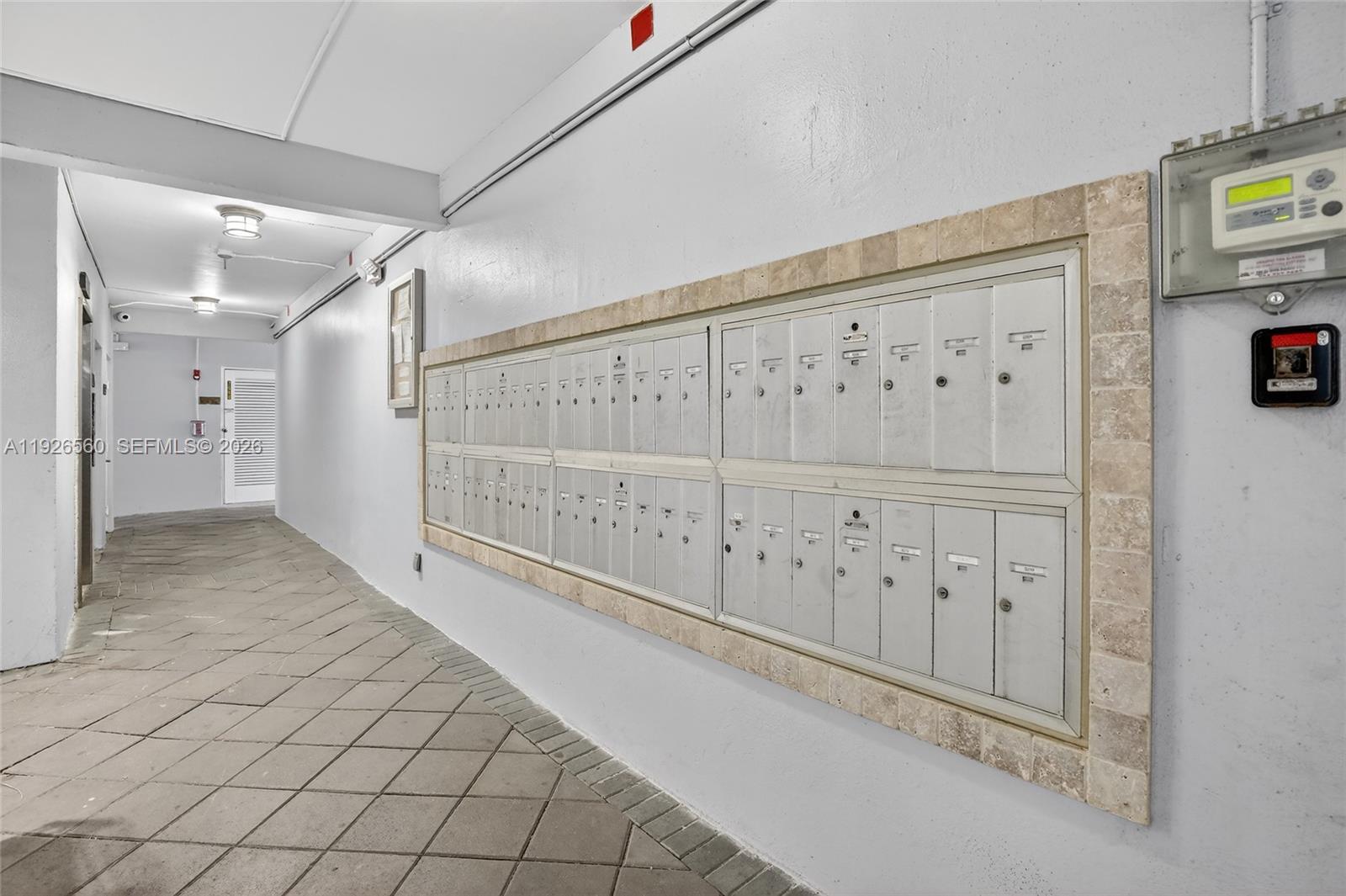 WATERWAY @ HOLLYWOOD BEAC - Residential