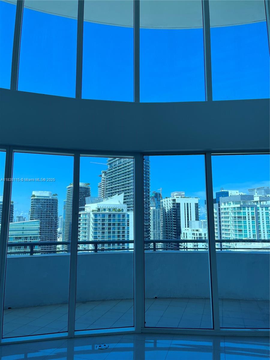 INFINITY AT BRICKELL COND - Residential Lease