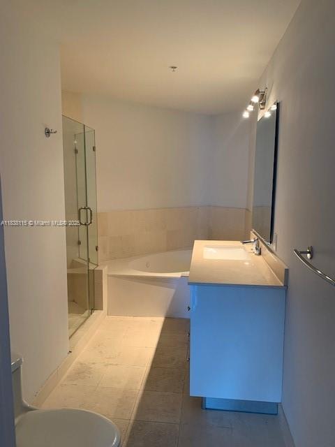 INFINITY AT BRICKELL COND - Residential Lease