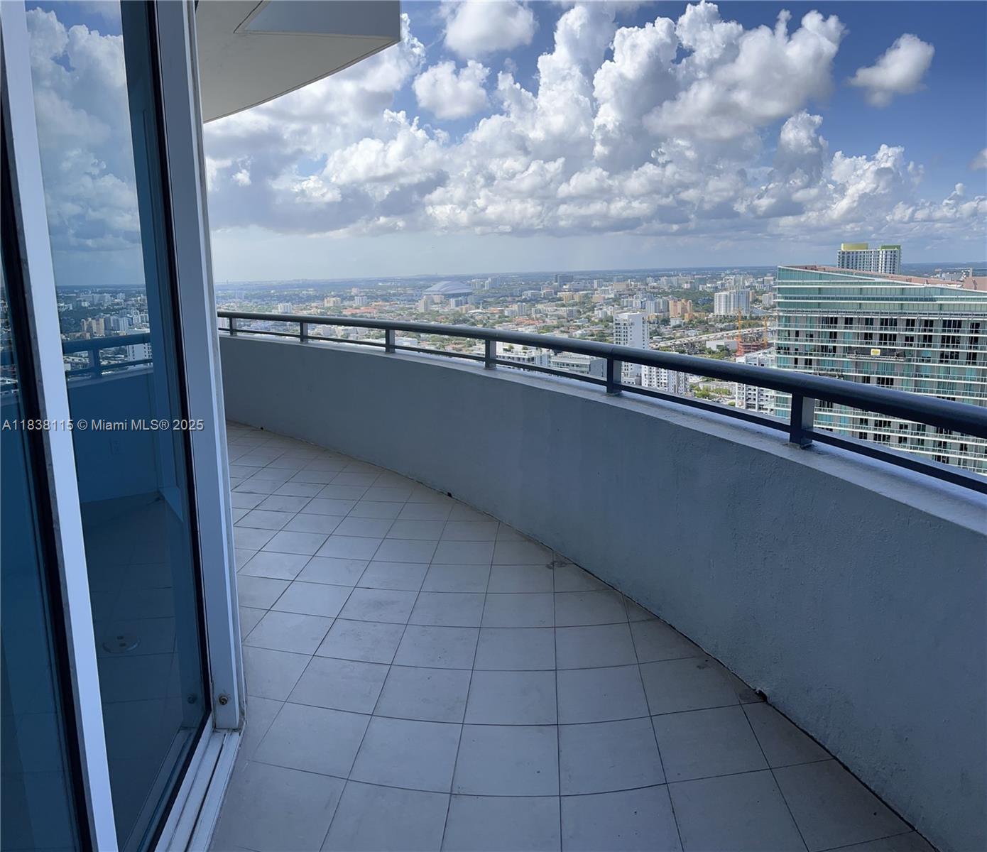 INFINITY AT BRICKELL COND - Residential Lease