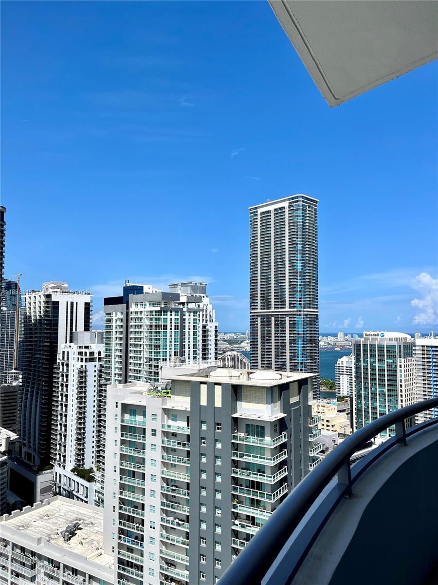 INFINITY AT BRICKELL COND - Residential Lease
